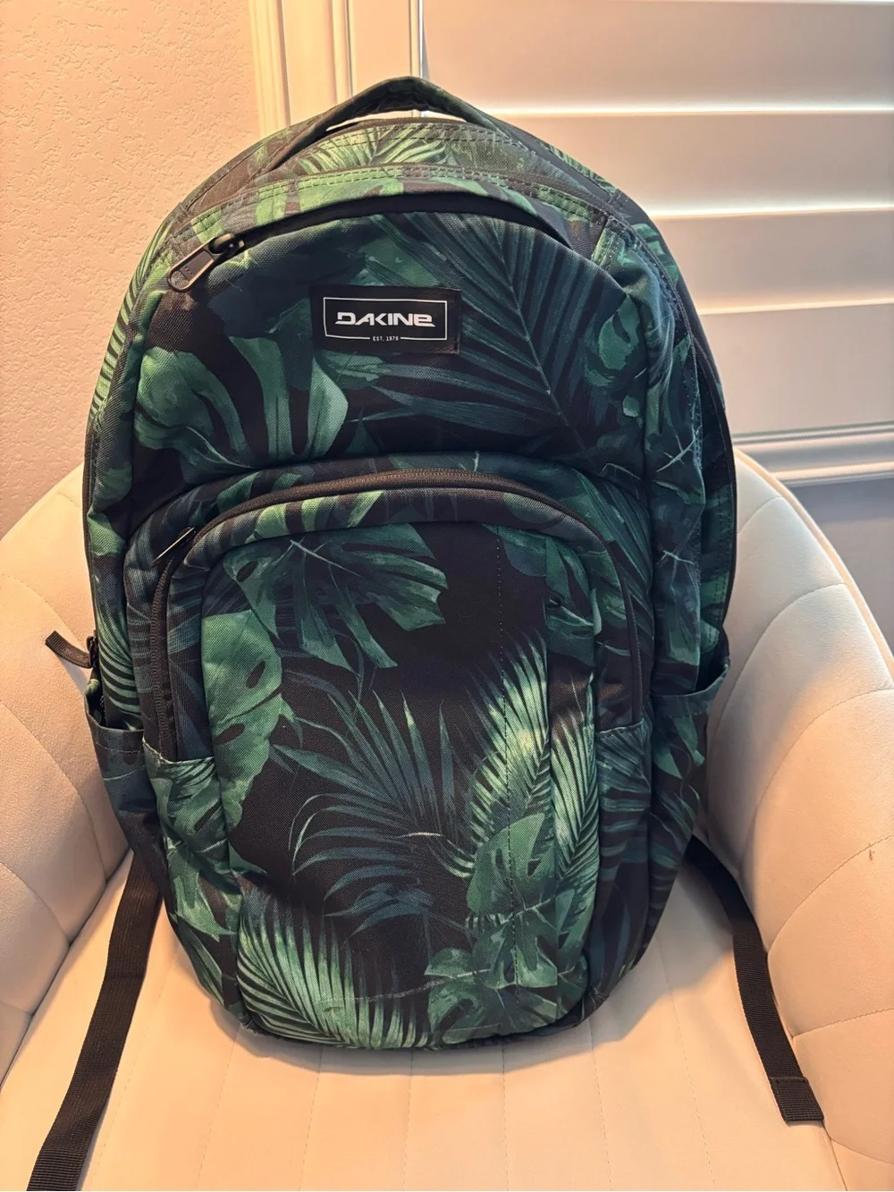 Dakine Dark Green Tropical Leaf Backpack